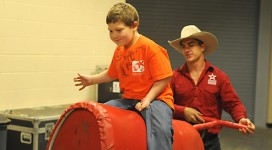 PBR_Hands on Bull Riding
